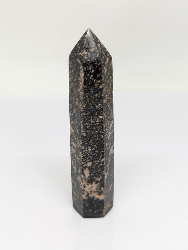 276 Rhodonite 92gr