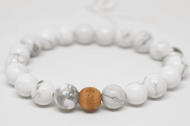 Howlite